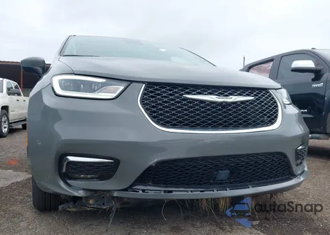 2023 Chrysler Pacifica Touring L z USA, uszkodzony, nr VIN 2C4RC1BG9PR549324